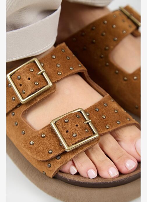 Manijero (Sude) Kadın Hakiki Deri Çift Tokalı Troklu Taba Terlik - Görsel 5