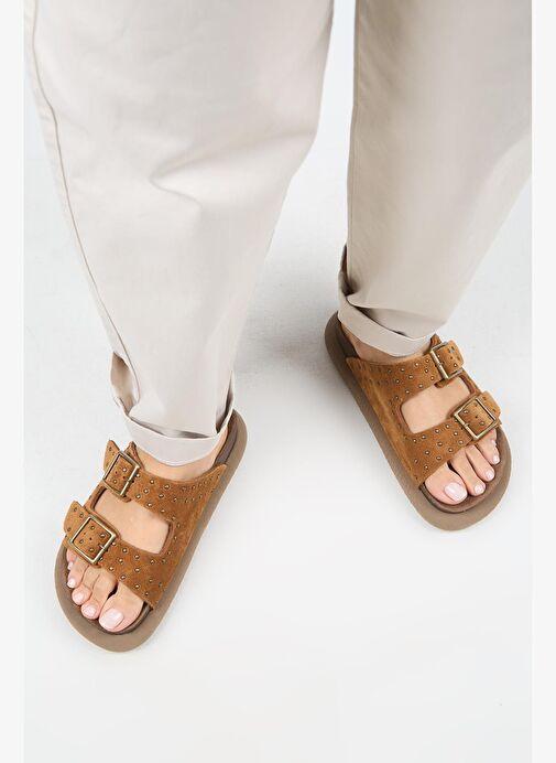 Manijero (Sude) Kadın Hakiki Deri Çift Tokalı Troklu Taba Terlik - Görsel 8