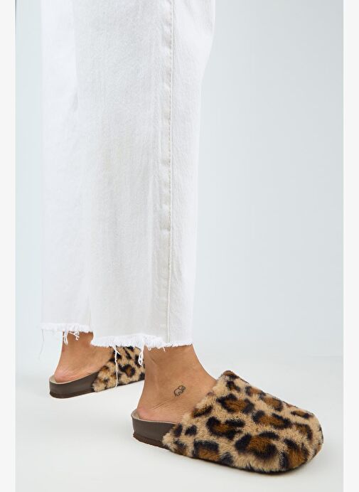 Manijero Leda Kadın Peluş Düz Taba Leopar Terlik - Görsel 7