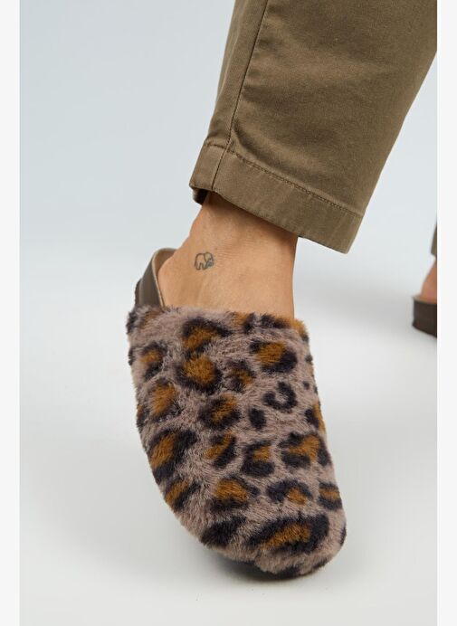 Manijero Leda Kadın Peluş Düz Vizon Leopar Terlik - Görsel 5