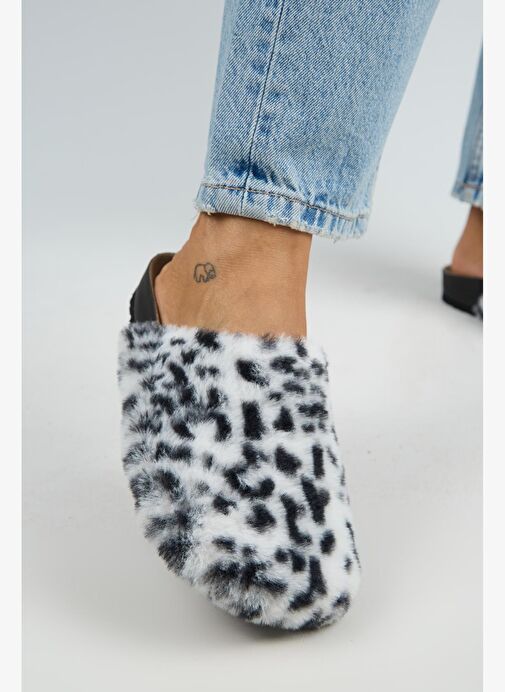 Manijero Leda Kadın Peluş Düz Beyaz Leopar Terlik - Görsel 5