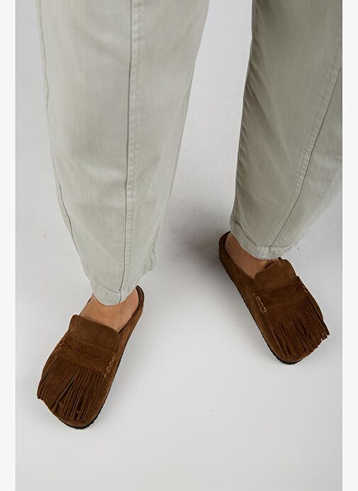 Manijero Madora Kadın Hakiki Deri Püsküllü Sabo Taba Terlik - Görsel 9