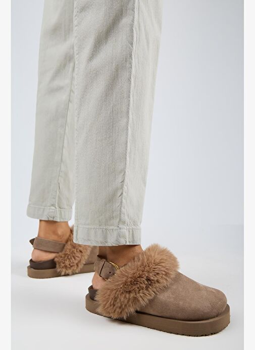 Manijero Antonella Kürklü Kadın Hakiki Deri Arkadan Kemerli Platform Sabo Vizon Sandalet - Görsel 6