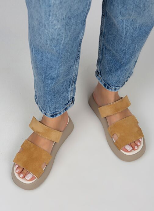 Manijero Seina Kadın Hakiki Deri Cırtlı Terlik Hardal Terlik - Görsel 6