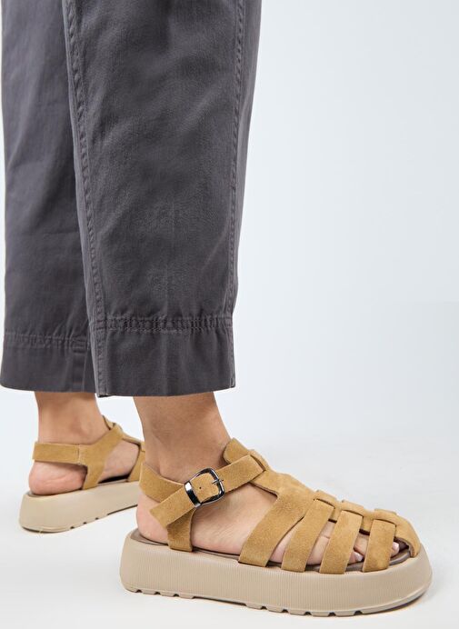 Manijero Rosa Kadın Hakiki Deri Tokalı Taba Sandalet - Görsel 6