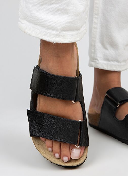 Manijero Siyah Kadın Deri Terlik MNJ.009.10 - Görsel 3