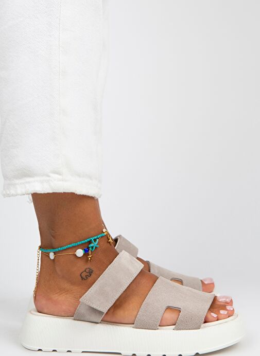 Manijero Bej-Beyaz Kadın Deri Terlik MNJ.031.12 - Görsel 2