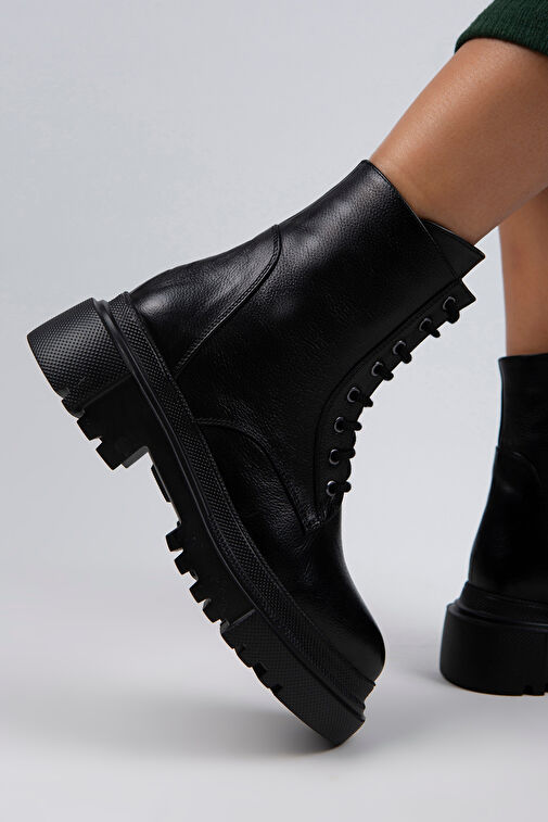 Manijero Becca Kadın Hakiki Deri Bağcıklı Fermuarlı Siyah Bot - Görsel 2