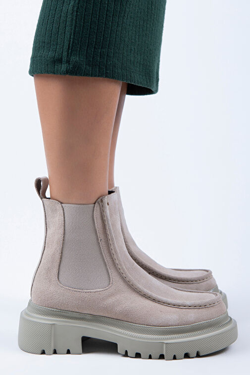 Manijero Agnes Kadın Hakiki Deri Çift Taraf Lastikli Bej Süet Bot - Görsel 3