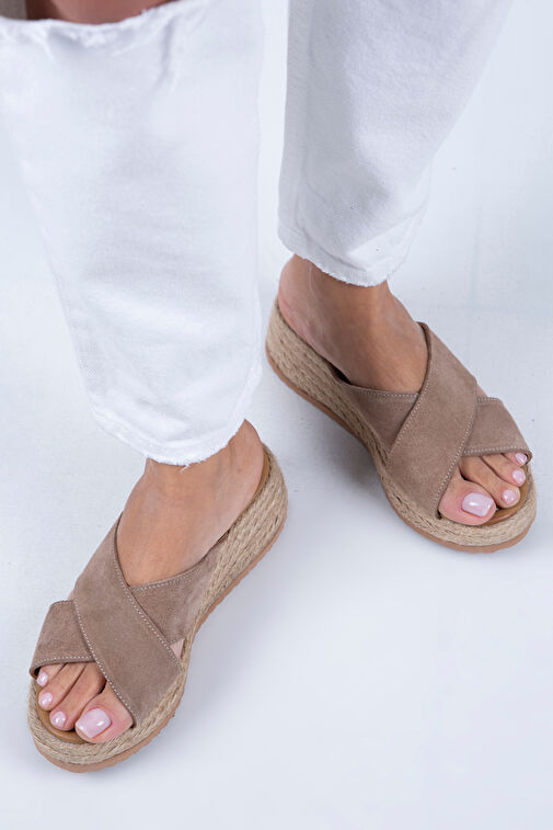 Manijero Tegan Kadın Hakiki Deri Çift Bant Çapraz Terlik Vizon Süet Terlik - Görsel 8