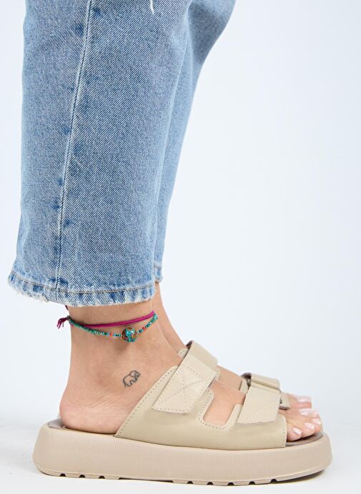 Manijero Farah Kadın Hakiki Deri Çift Cırtlı Bej -Bej Terlik - Görsel 3