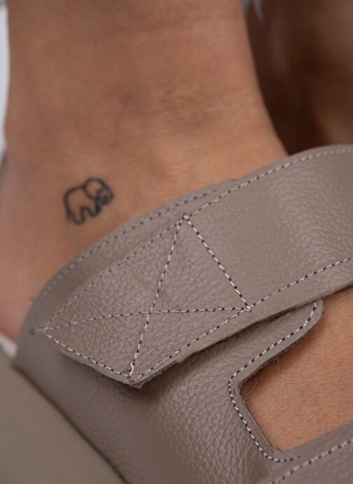 Manijero Bej Kadın Deri Terlik MNJ.082.02 - Görsel 5