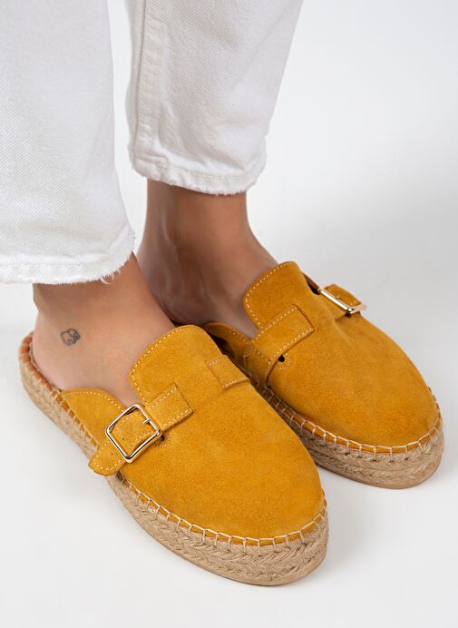 Manijero Esta Kadın Hakiki Deri Kemerli Tokalı Hardal Terlik - Görsel 4