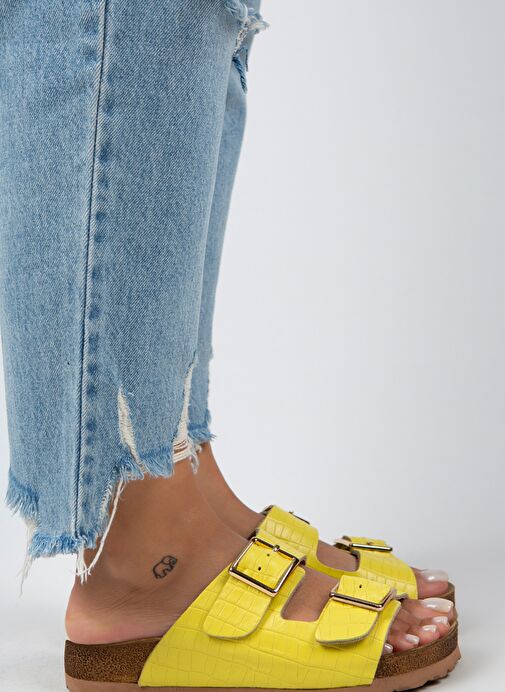 Manijero Sarı Kadın Deri Terlik MNJ.091.07 - Görsel 3
