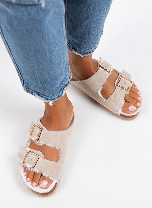 Manijero Anjelic Kürklü Kadın Hakiki Deri Çift Tokalı Kürklü Bej Süet Terlik - Görsel 6