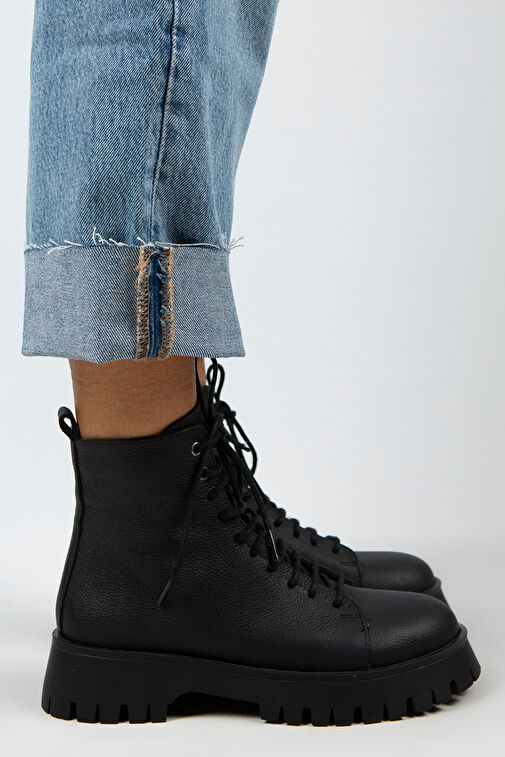 Manijero Aster Kadın Hakiki Deri Bağcıklı Fermuarlı Siyah Bot - Görsel 3