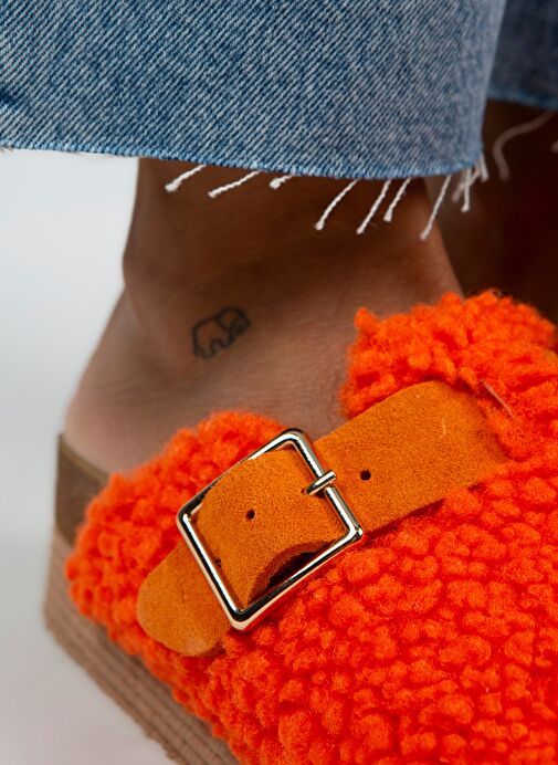 Manijero Juno Kadın Tekstil Kürklü Hakiki Deri Kemerli Tokalı Turuncu Terlik - Görsel 8