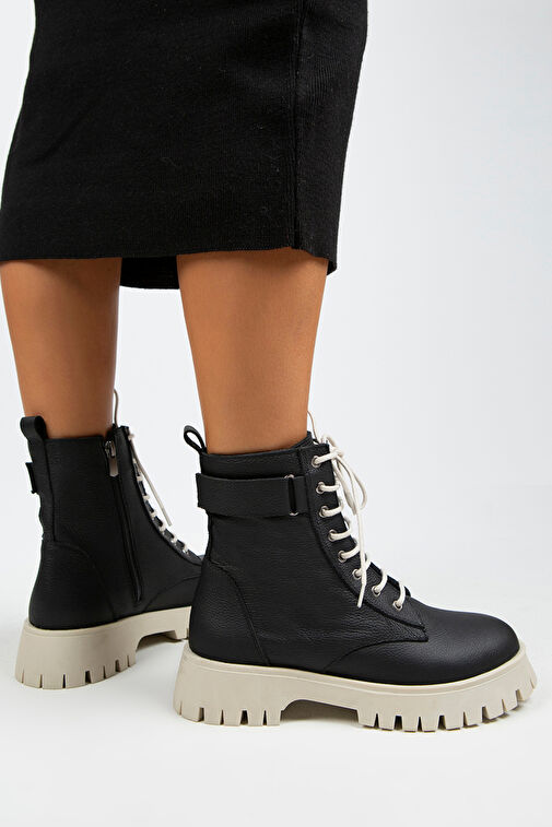 Manijero Adel Kadın Hakiki Deri Bağcıklı İçten Fermuarlı Siyah-Bej Bot - Görsel 8