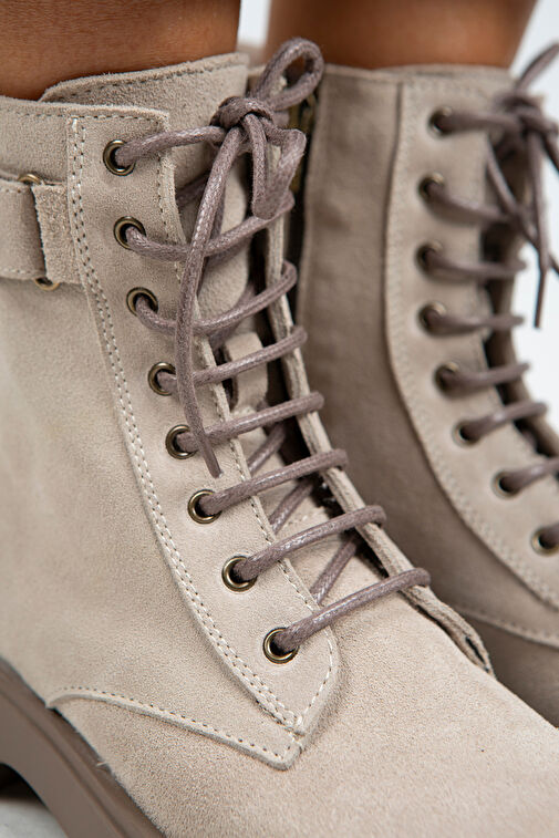 Manijero Adel Kadın Hakiki Deri Bağcıklı İçten Fermuarlı Bej Süet-Vizon Bot - Görsel 3