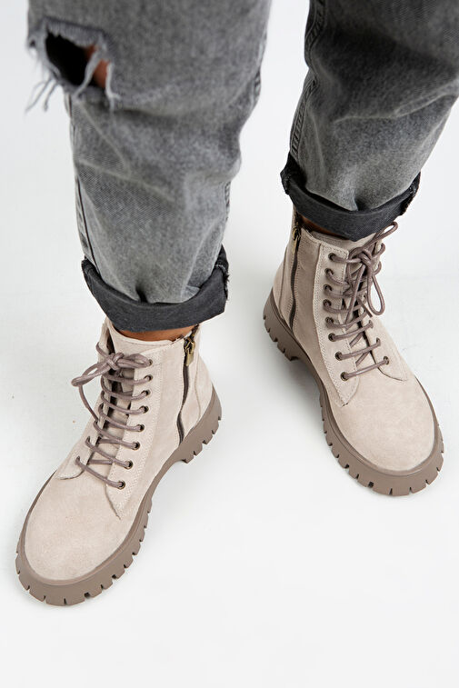 Manijero Adel Kadın Hakiki Deri Bağcıklı İçten Fermuarlı Bej Süet-Vizon Bot - Görsel 9