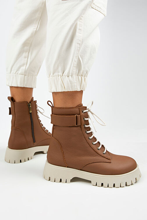 Manijero Adel Kadın Hakiki Deri Bağcıklı İçten Fermuarlı Taba-Bej Bot - Görsel 2