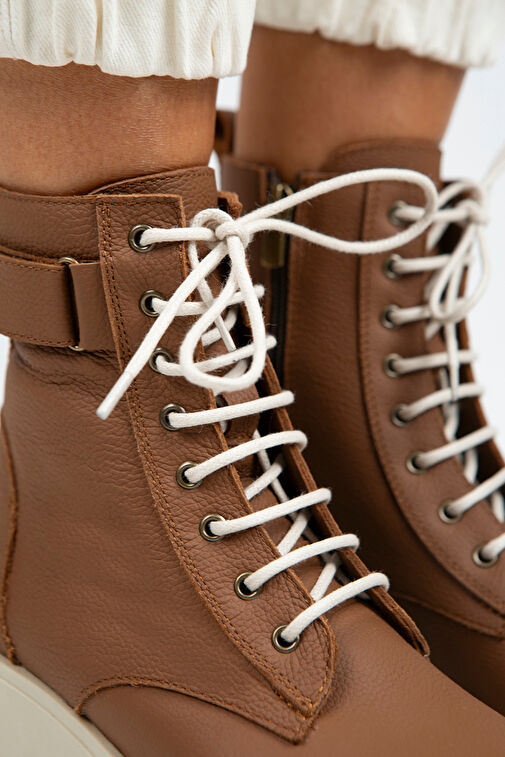 Manijero Adel Kadın Hakiki Deri Bağcıklı İçten Fermuarlı Taba-Bej Bot - Görsel 5