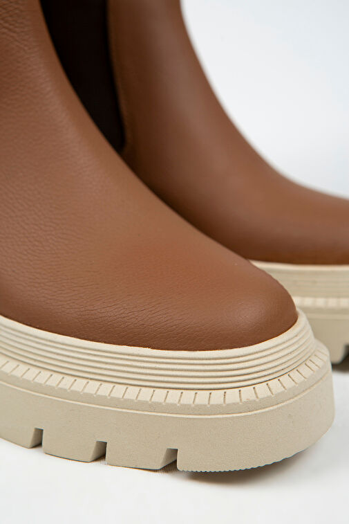 Manijero Agatha Kadın Hakiki Deri Çift Taraflı Lastikli Burnu Köşeli Taba-Bej Bot - Görsel 4
