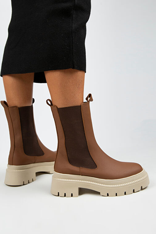 Manijero Agatha Kadın Hakiki Deri Çift Taraflı Lastikli Burnu Köşeli Taba-Bej Bot - Görsel 6