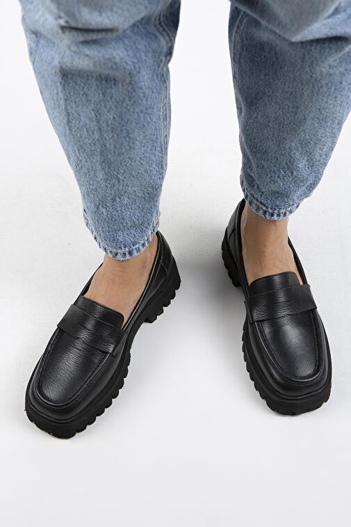 Manijero Cepmen Kadın Deri Köşeli Hakiki Deri Loafer Siyah Ayakkabı - Görsel 7