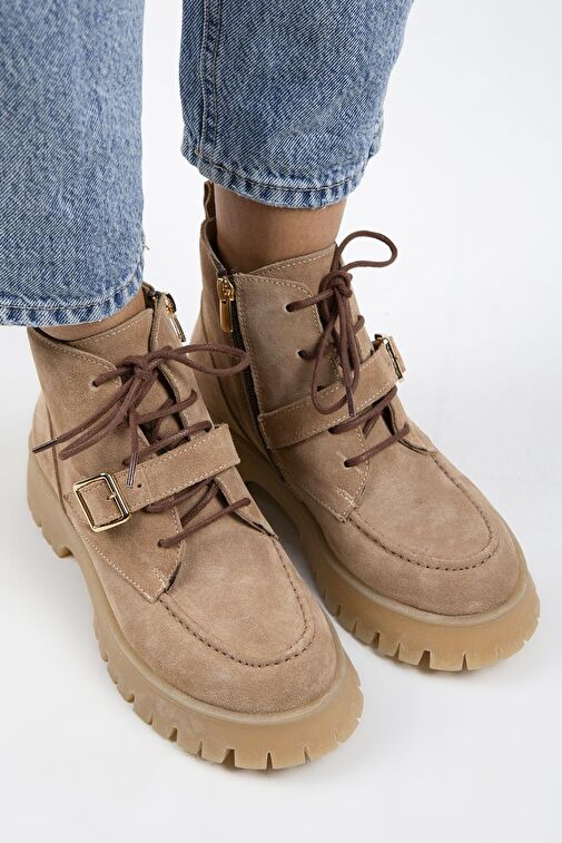 Manijero Samantha Kadın Hakiki Deri Bağcıklı Fermuarlı Tokalı Kum Süet Bot - Görsel 5