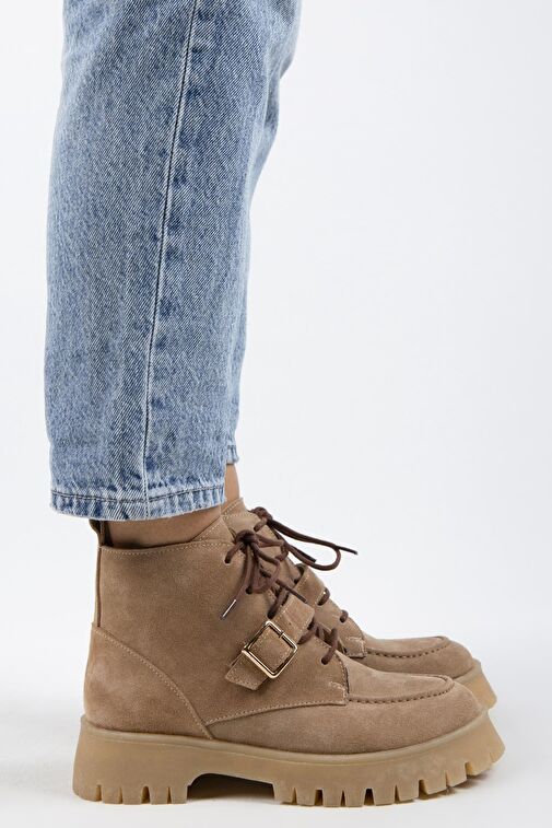 Manijero Samantha Kadın Hakiki Deri Bağcıklı Fermuarlı Tokalı Kum Süet Bot - Görsel 6