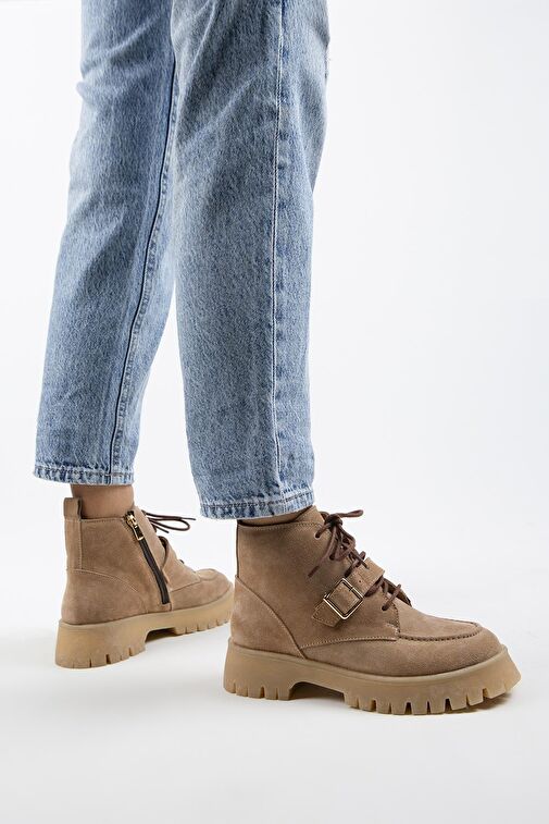 Manijero Samantha Kadın Hakiki Deri Bağcıklı Fermuarlı Tokalı Kum Süet Bot - Görsel 8