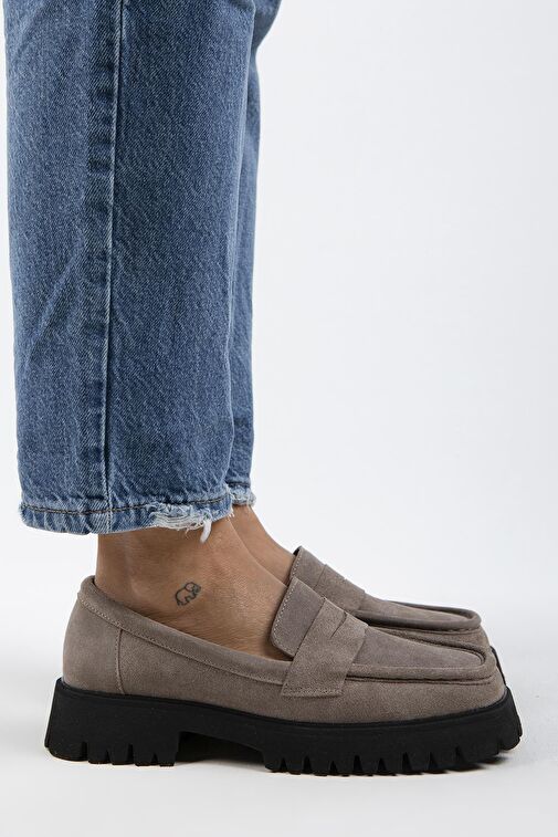 Manijero Cepmen Kadın Hakiki Deri Köşeli Loafer Vizon Süet Ayakkabı - Görsel 2