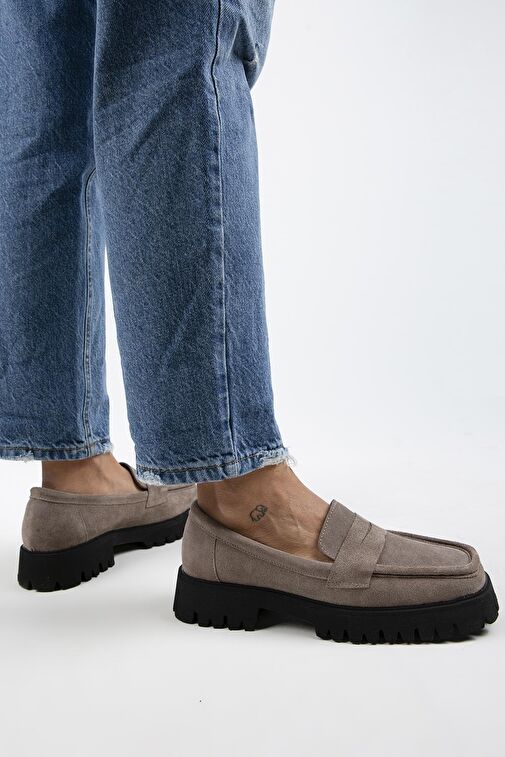 Manijero Cepmen Kadın Hakiki Deri Köşeli Loafer Vizon Süet Ayakkabı - Görsel 7