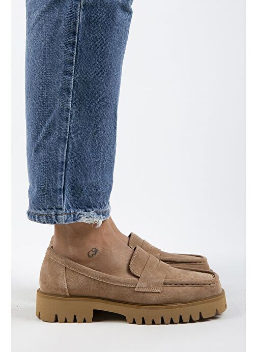 Manijero Cepmen Kadın Hakiki Deri Köşeli Loafer Kum Süet Ayakkabı - Görsel 3