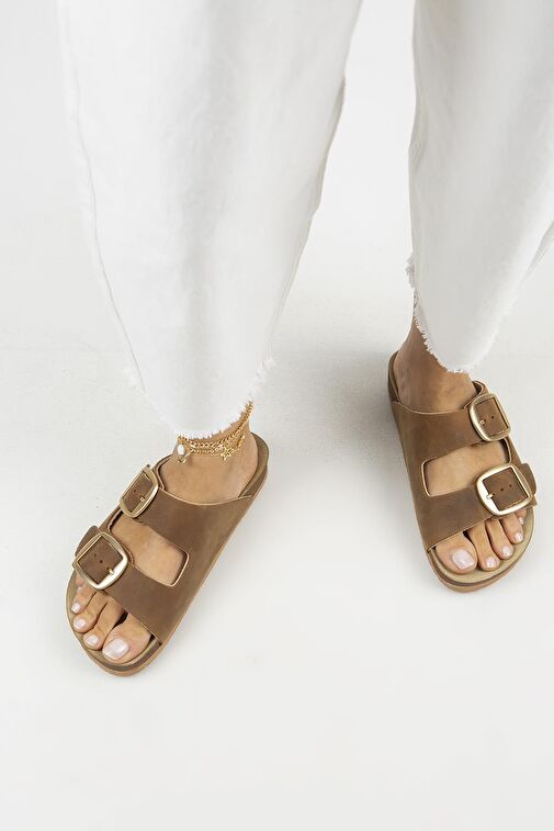 Manijero Kahverengi Kadın Deri Terlik MNJ.121.10 - Görsel 5