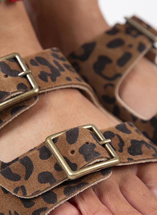 Manijero Anlelic Leopar Kadın Hakiki Deri Çift Tokalı Taba Terlik - Görsel 4