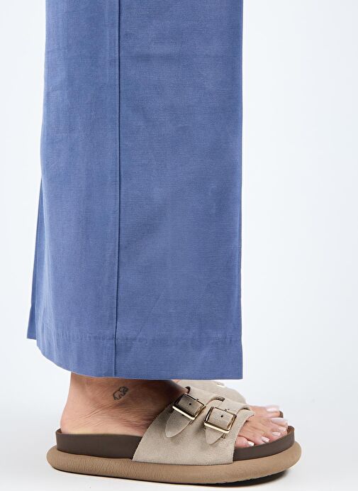 Manijero Lirio Kadın Hakiki Deri Tek Bant Çift Tokalı Bej Terlik - Görsel 2