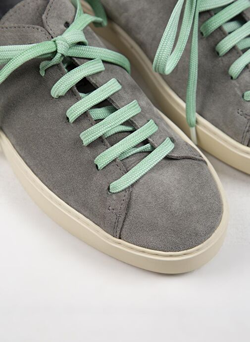 Krahe Ares Erkek Hakiki Deri El Boyamalı Bağcık Ve İki Yedek Bağcıklı Açık Gri Sneakers - Görsel 3