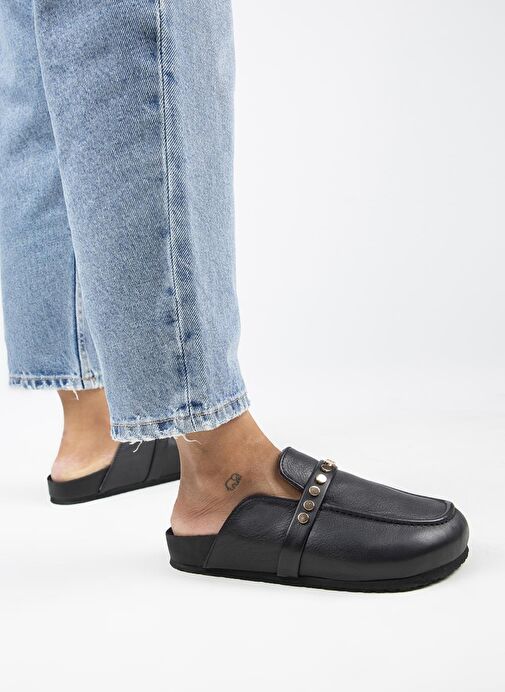 Manijero Siyah Kadın Deri Terlik MNJ.155.04 - Görsel 8