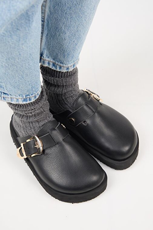 Manijero Siyah Kadın Deri Terlik MNJ.160.02 - Görsel 3