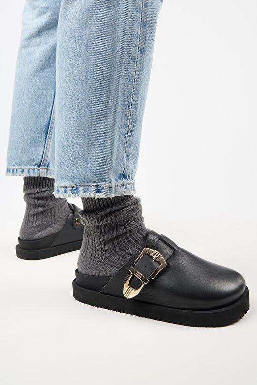 Manijero Siyah Kadın Deri Terlik MNJ.160.02 - Görsel 6