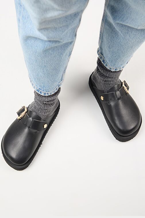 Manijero Siyah Kadın Deri Terlik MNJ.160.02 - Görsel 7