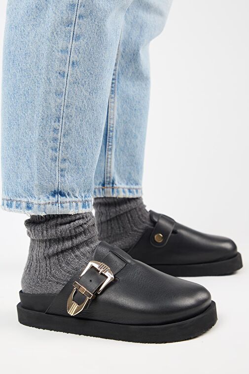 Manijero Siyah Kadın Deri Terlik MNJ.160.02 - Görsel 8