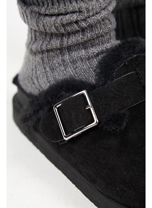 Manijero Siyah Kadın Deri - Kürklü Terlik MNJ.161.02 - Görsel 4