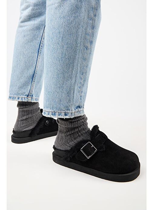 Manijero Siyah Kadın Deri - Kürklü Terlik MNJ.161.02 - Görsel 6