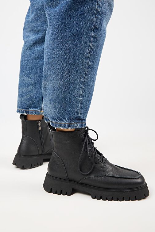 Manijero (Valentina) Kadın Hakiki Deri Bağcıklı Siyah Bot - Görsel 7