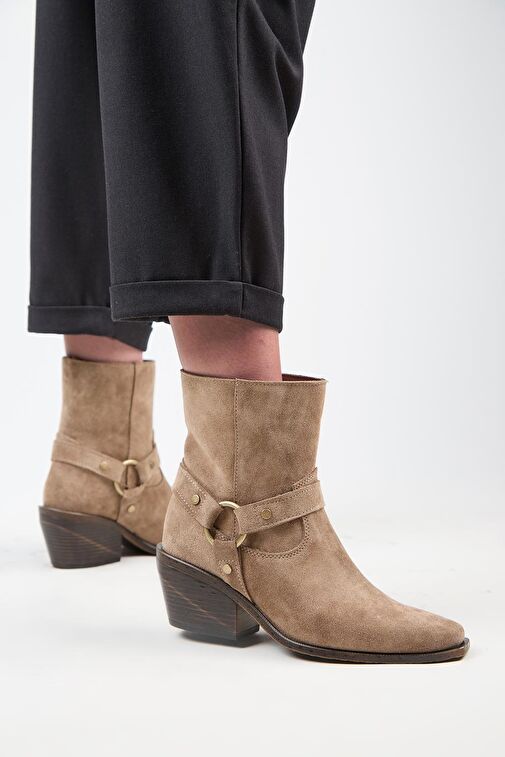 Manijero (Neus) Kadın Hakiki Deri Halkalı Kuşaklı Kovboy Özel Eskitme Deri Vizon Bot - Görsel 2