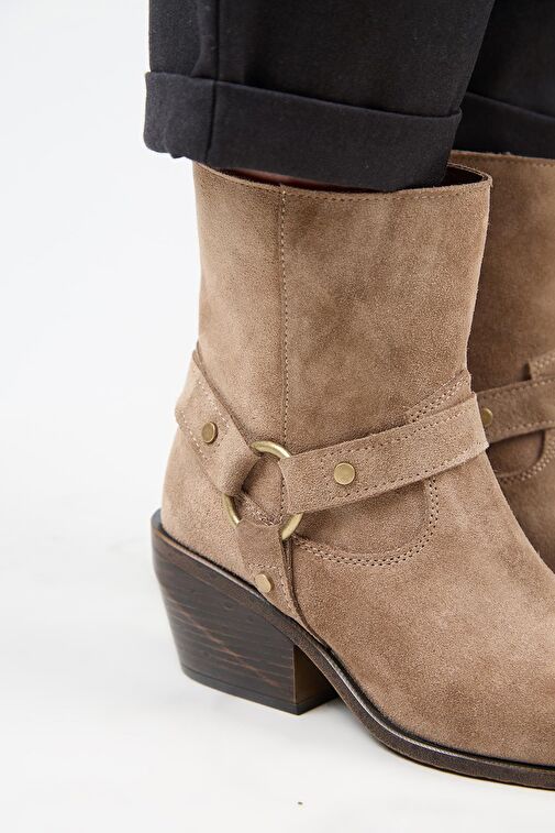 Manijero (Neus) Kadın Hakiki Deri Halkalı Kuşaklı Kovboy Özel Eskitme Deri Vizon Bot - Görsel 5