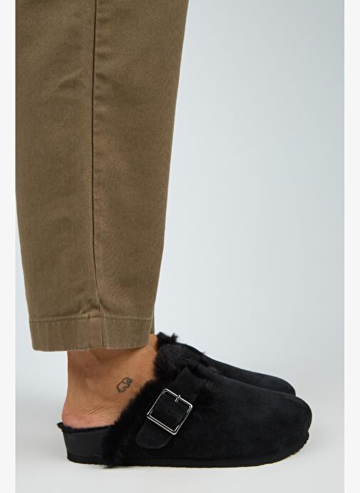 Manijero (Zeta 2 Kürklü ) Kadın Hakiki Deri Kemerli Tokalı Sabo Siyah Terlik - Görsel 2